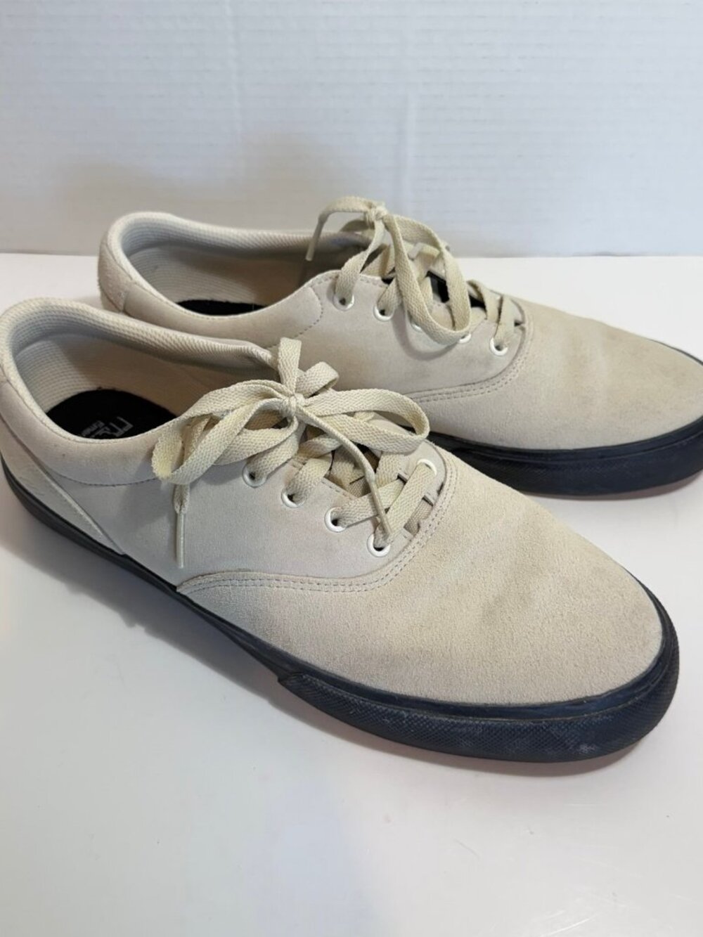 Emerica Provost Slim Vulcan Skate Shoe Men’s Size 10